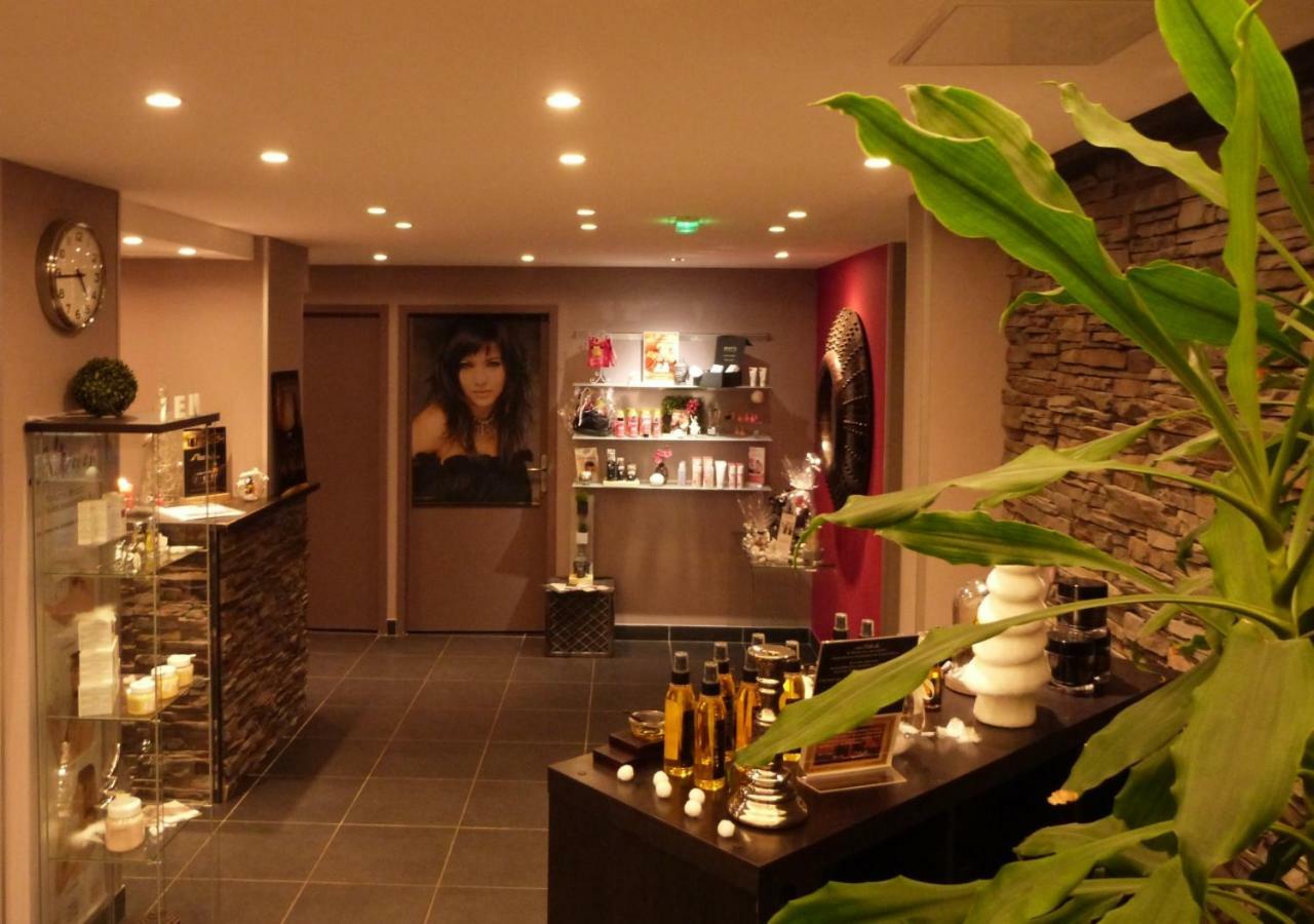 Ax Hotel Spa & Restaurant Chorges Exterior photo